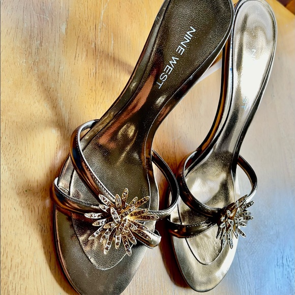 NINE WEST gold color, party shoes - Picture 8 of 9